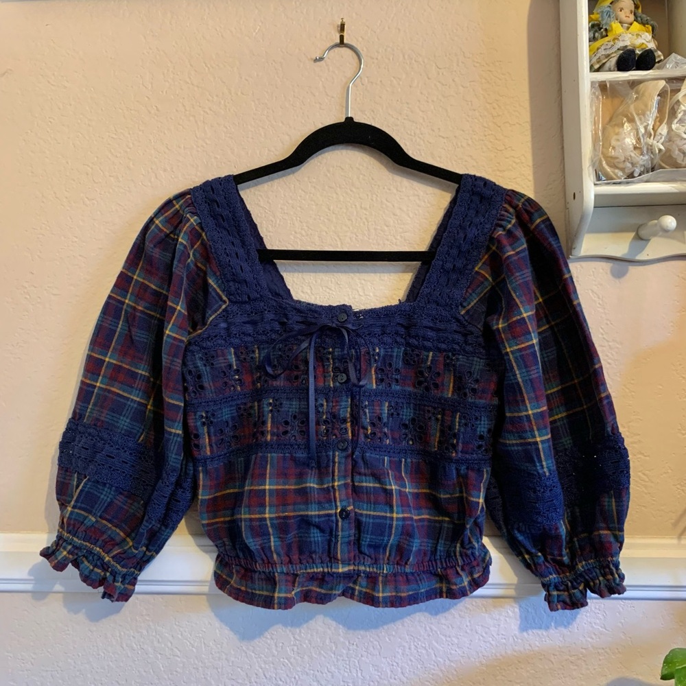 American Eagle Navy Lace Top